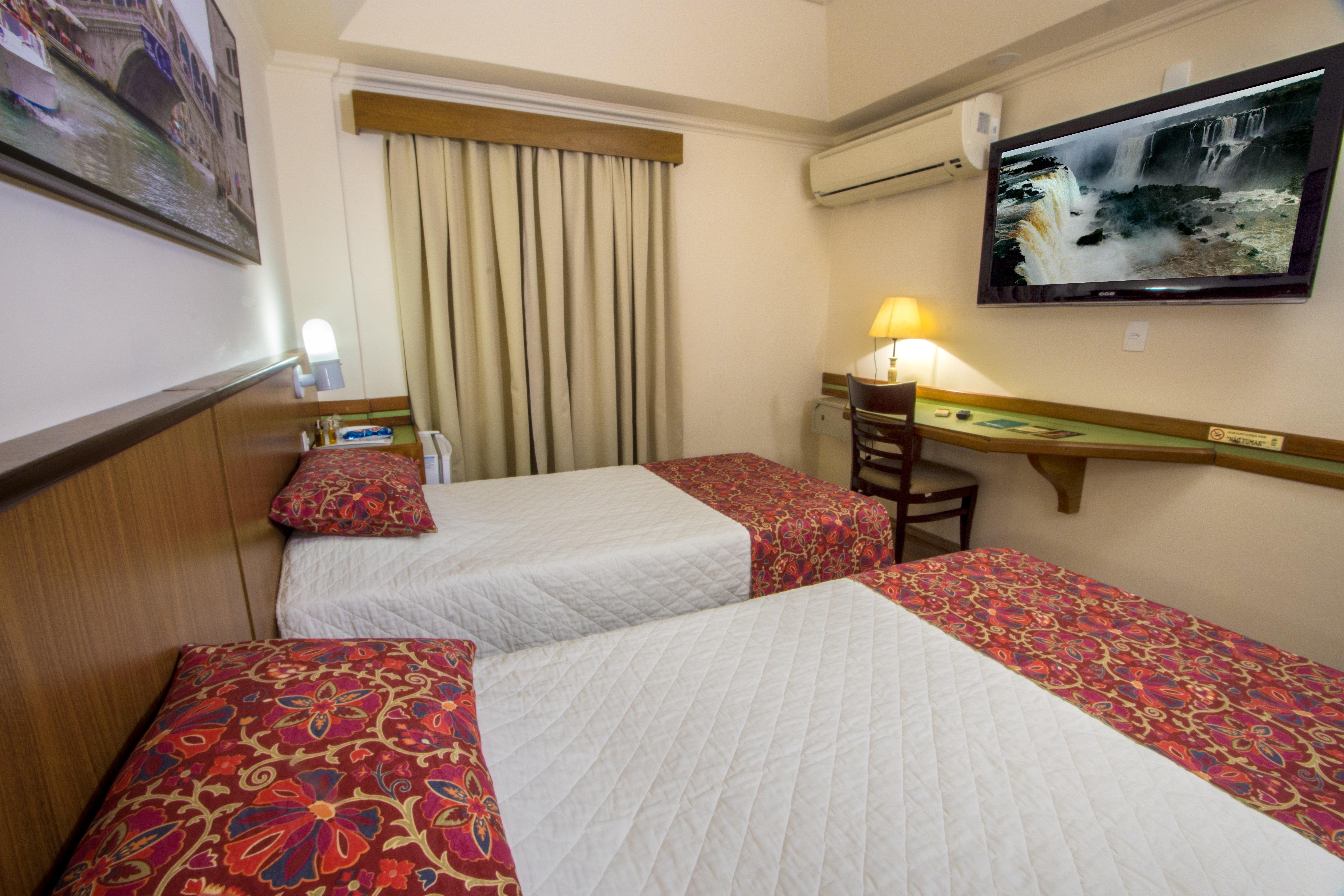 Hotel Bella Italia Φοζ ντο Ιγκουασού Εξωτερικό φωτογραφία